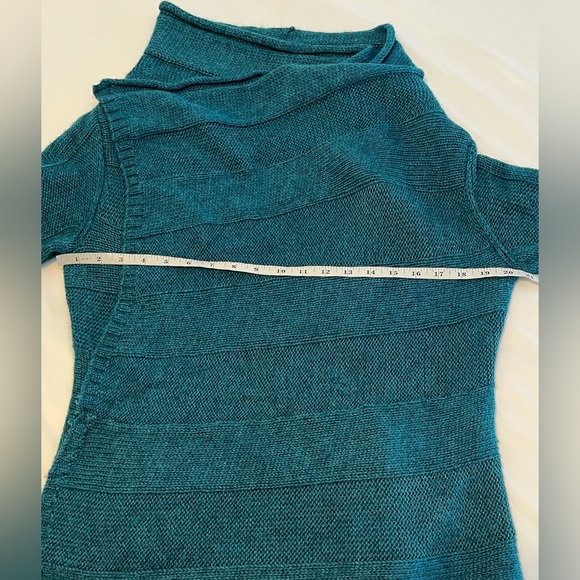 Two Eileen Fisher Short Sleeve Knit Cardigans Size Medium - Picture 14 of 16